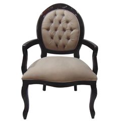 cadeira-estofada-madeira-bege-com-braco-captone-decoracao-mesa-jantar-medalhao-01