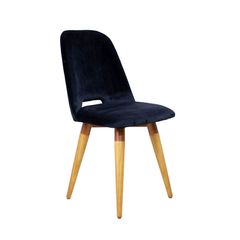 cadeira-de-jantar-giratoria-loanda-veludo-estofada-preto-com-detalhe-em-cobre-pes-palito-2